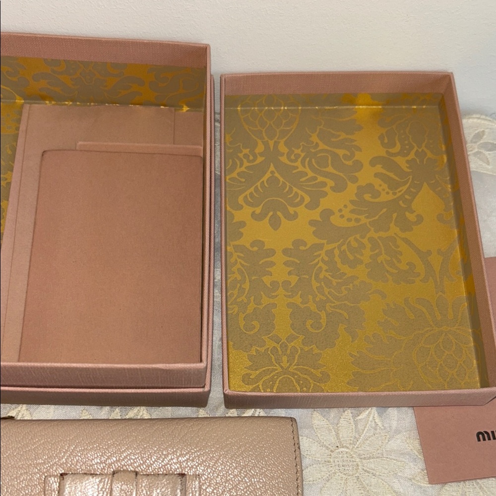 Miu Miu Black and Tan Wallet - Picture 15 of 15